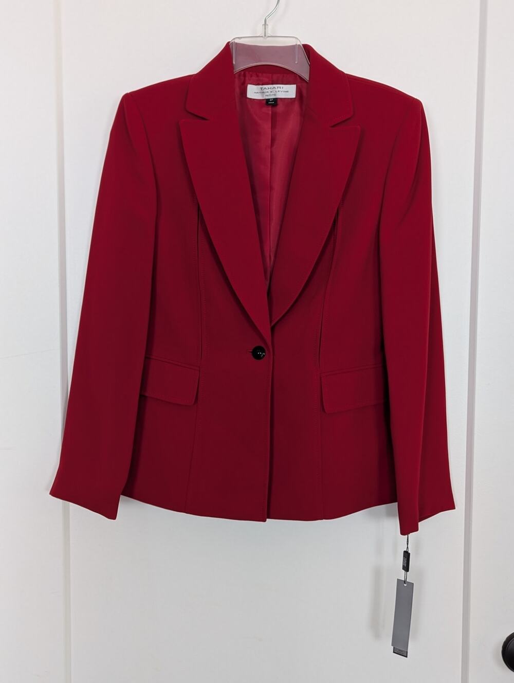 Tahari Arthur S. Levine 8P Petite Red Blazer Single Front Button Office Wear